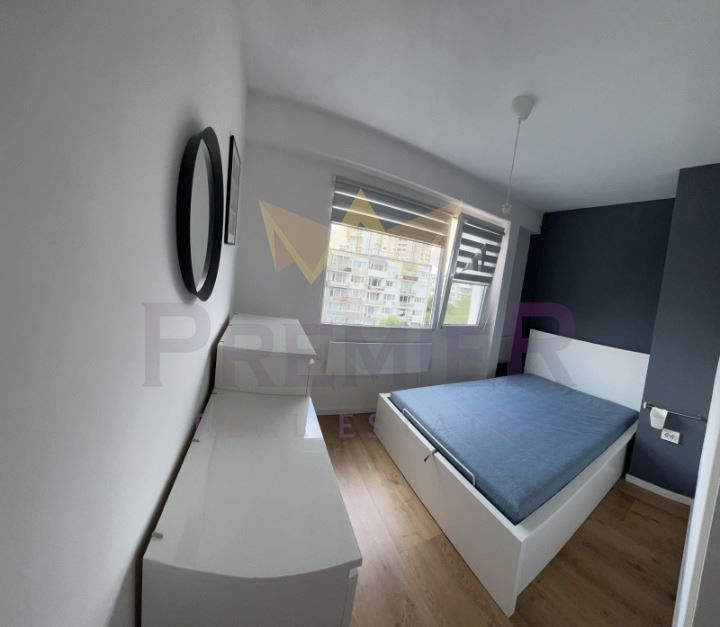 Продава се Тристаен апартамент в София, Света Троица - 65 кв.м за 2647 €/кв.м - Снимка #4
