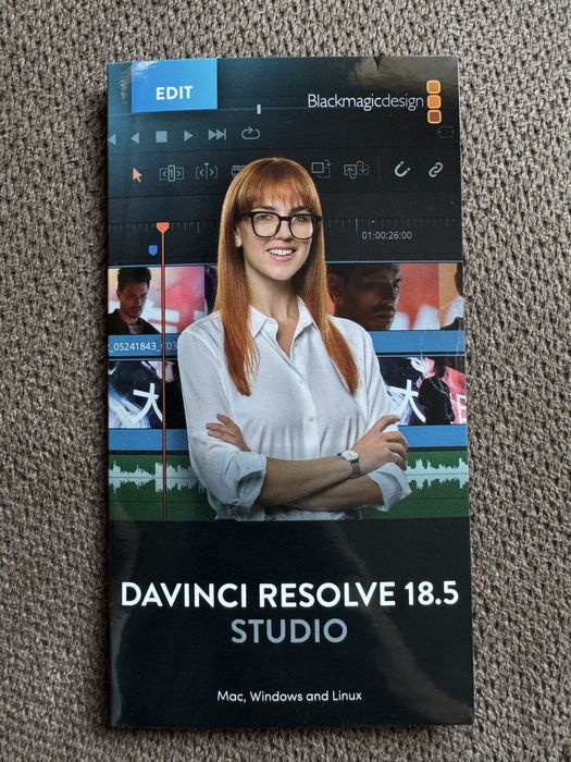 DaVinci Resolve Studio лиценз - нов и опакован