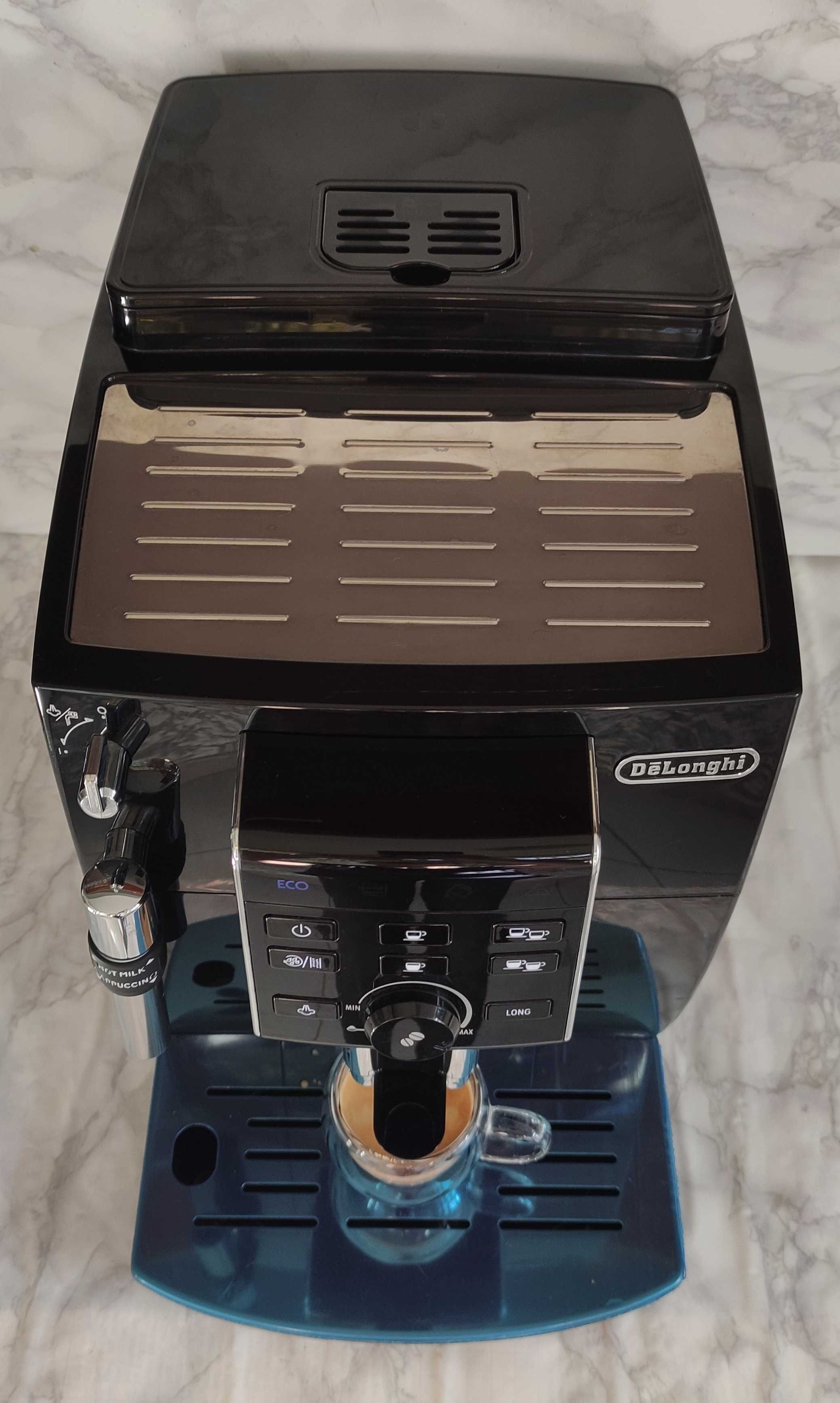 Кафеавтомат Delonghi ECAM 25.120b