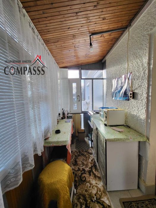 гр. Ген. Тошево, Обл. Добрич, етаж от къща – 125000евро!