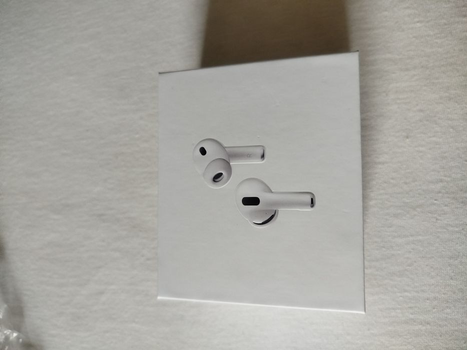 Слушалки Airpods pro 3