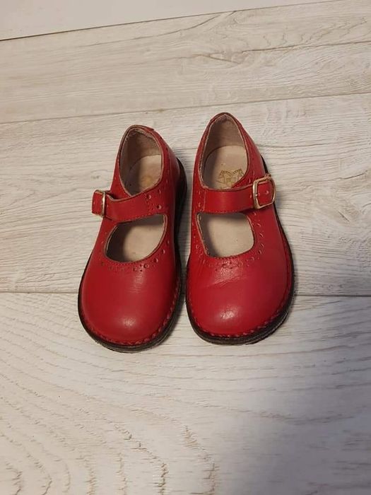 Pantofi balerini piele marimea 22 14 cm equerry