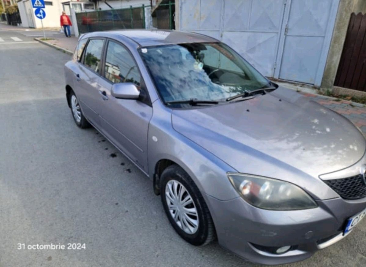 Vând Mazda 3 2005