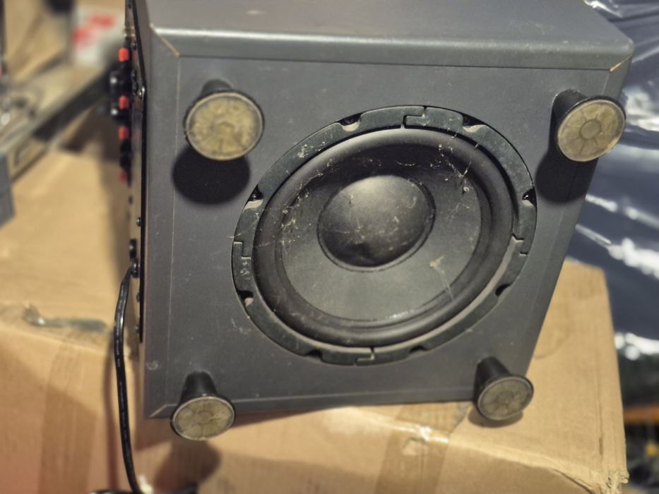 Vând SET complet AKAI/ JBL- in stare Bună!