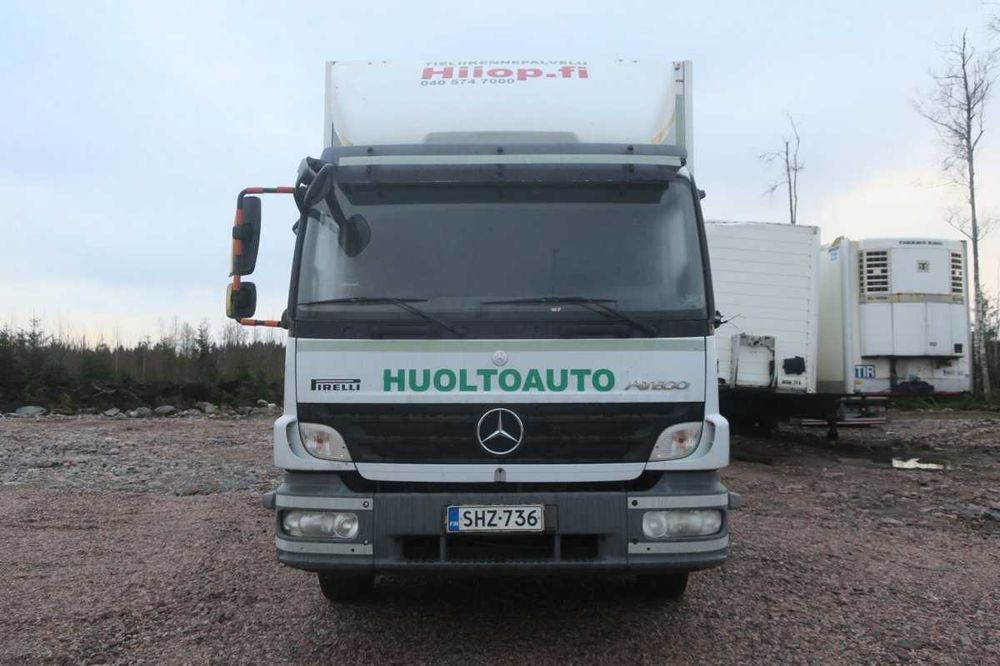 Dezmembrez camion Mercedes ATEGO -piese camion Mercedes ATEGO