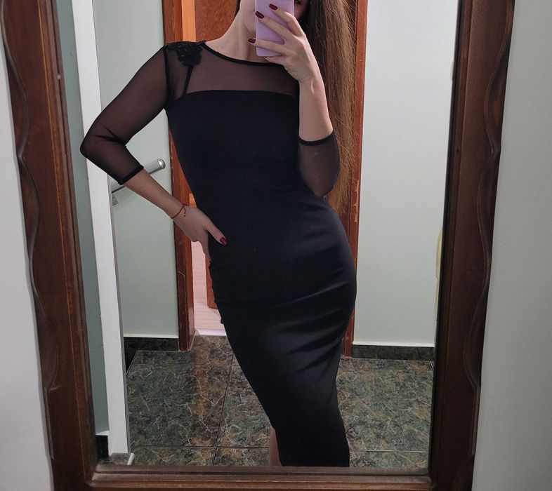 Черна рокля с мрежа