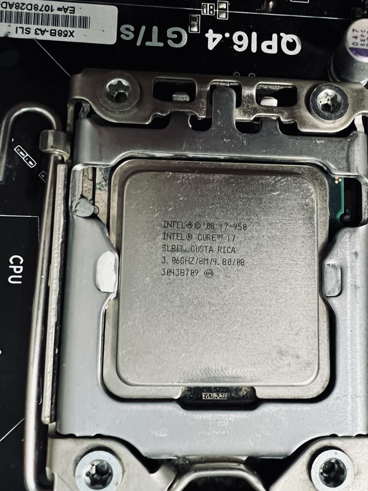 Готовый бюджетный комплект X58B,Core I7-950,4Gb ozu