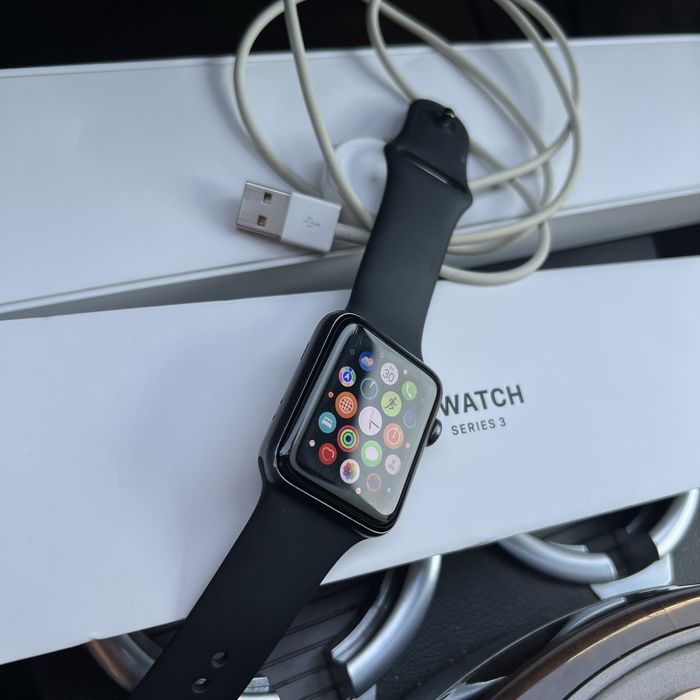 Часы Apple Watch 3 42mm