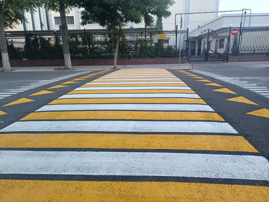 Дорожные знаки. Yo'l belgilari ishlab chiqaramiz.