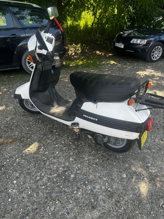 Scuter peugeot  de vanzare