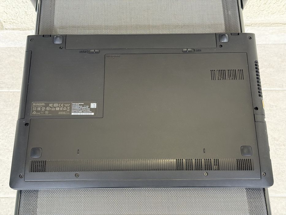 Laptop Lenovo Intel Core i3