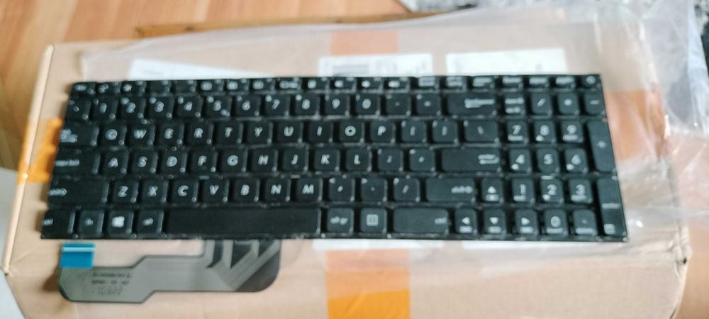 Tastatura laptop ASUS seriile X540 , X541... si altele - defecta