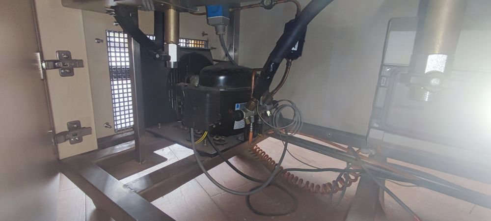Vitrina la rece si cald Germania
