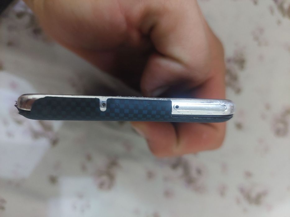 Samsung S10 5g kareskiy