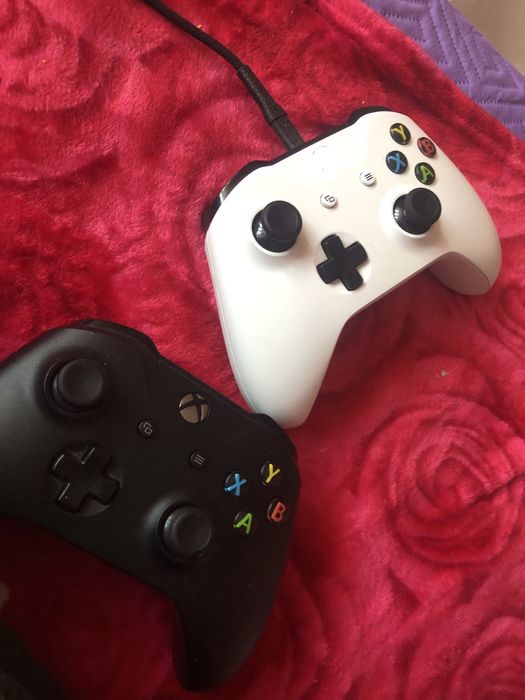 Vand xbox one s 1TB sau schimb cu series S