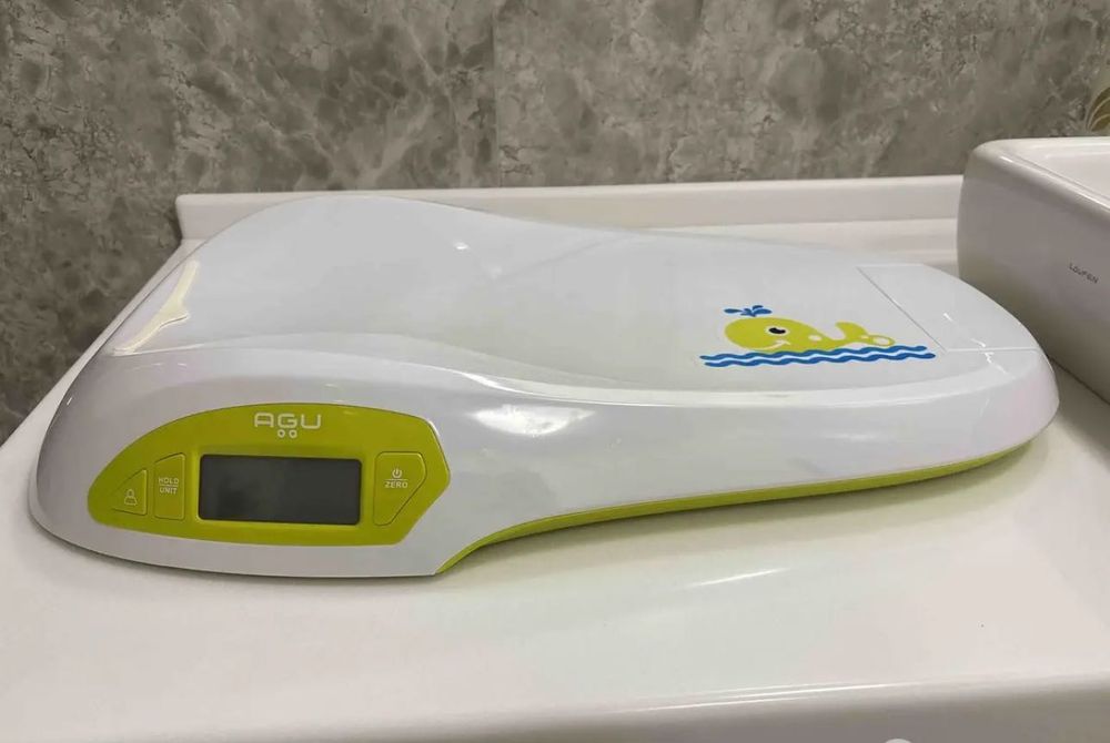 Весы детские новые
