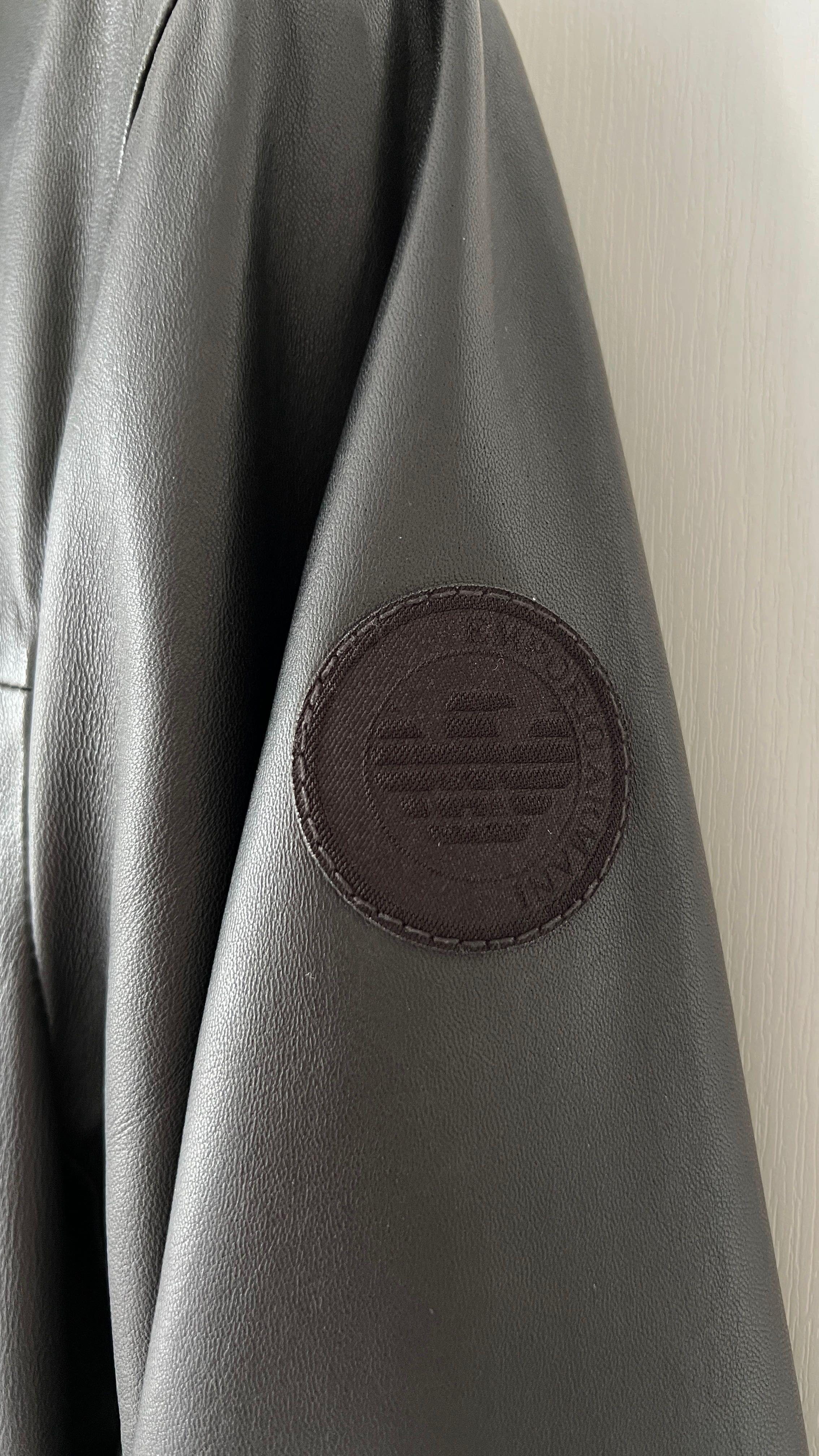Намаление - Оригинално яке EMPORIO ARMANI - естествена кожа - М -