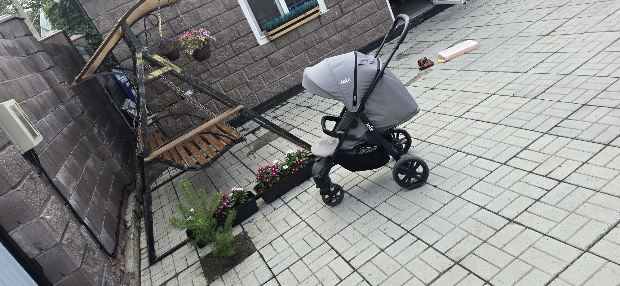 Продам отличную коляску