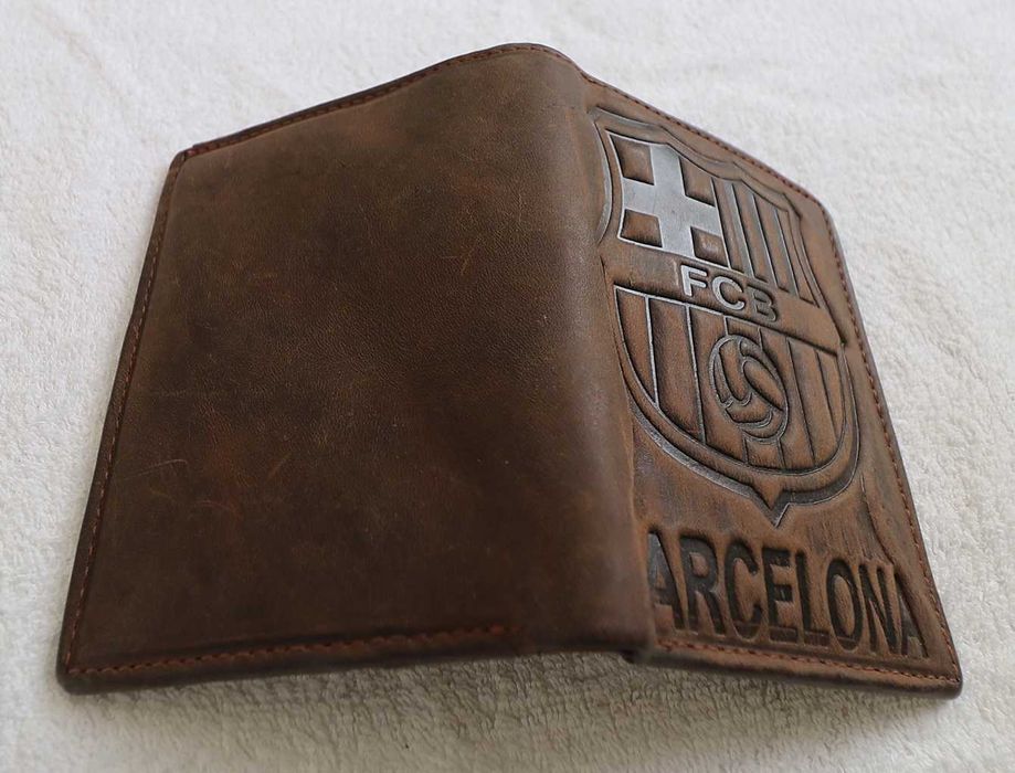 портфейл с логото на FCB BARCELONA