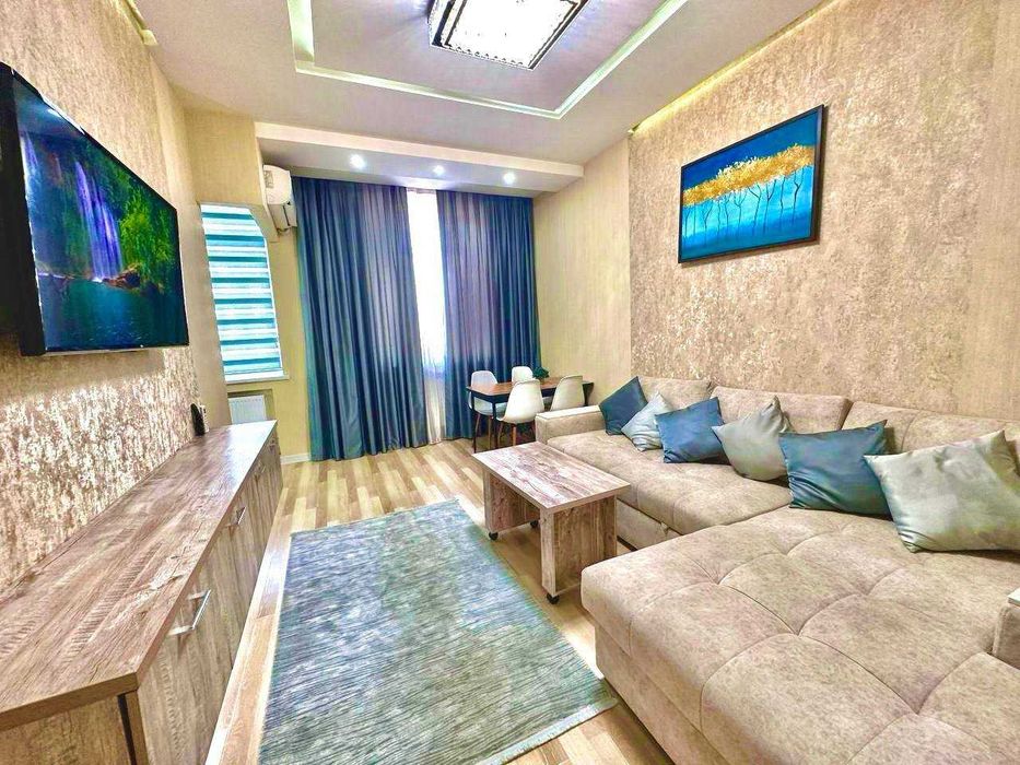 Сдам ШИКАРНУЮ кв-ру 2-ком. 4/7, Корзинка Авиатор / ул. Паркент! Зуба*