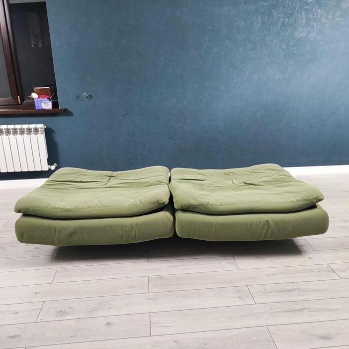 Продам 2 дивана.