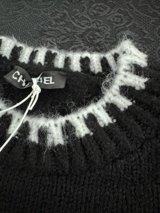 Chanel-Чисто нова дамска вълнена тениска M размер