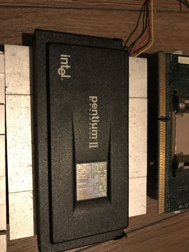 Лот Pentium Процесори