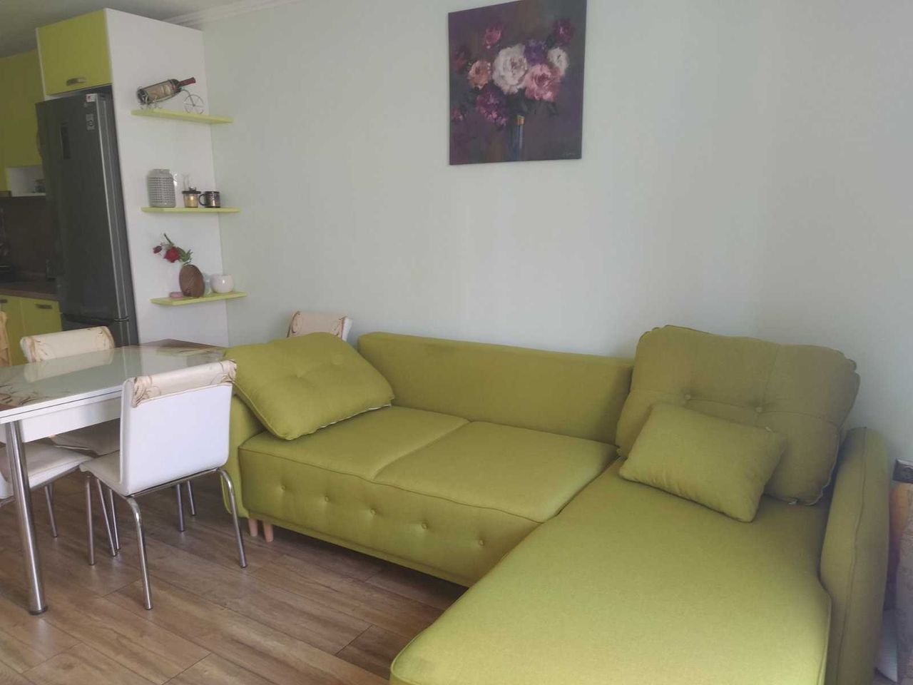 Дава се под наем Двустаен апартамент в Бургас, Сарафово - 64 кв.м за 500 € - Снимка #1