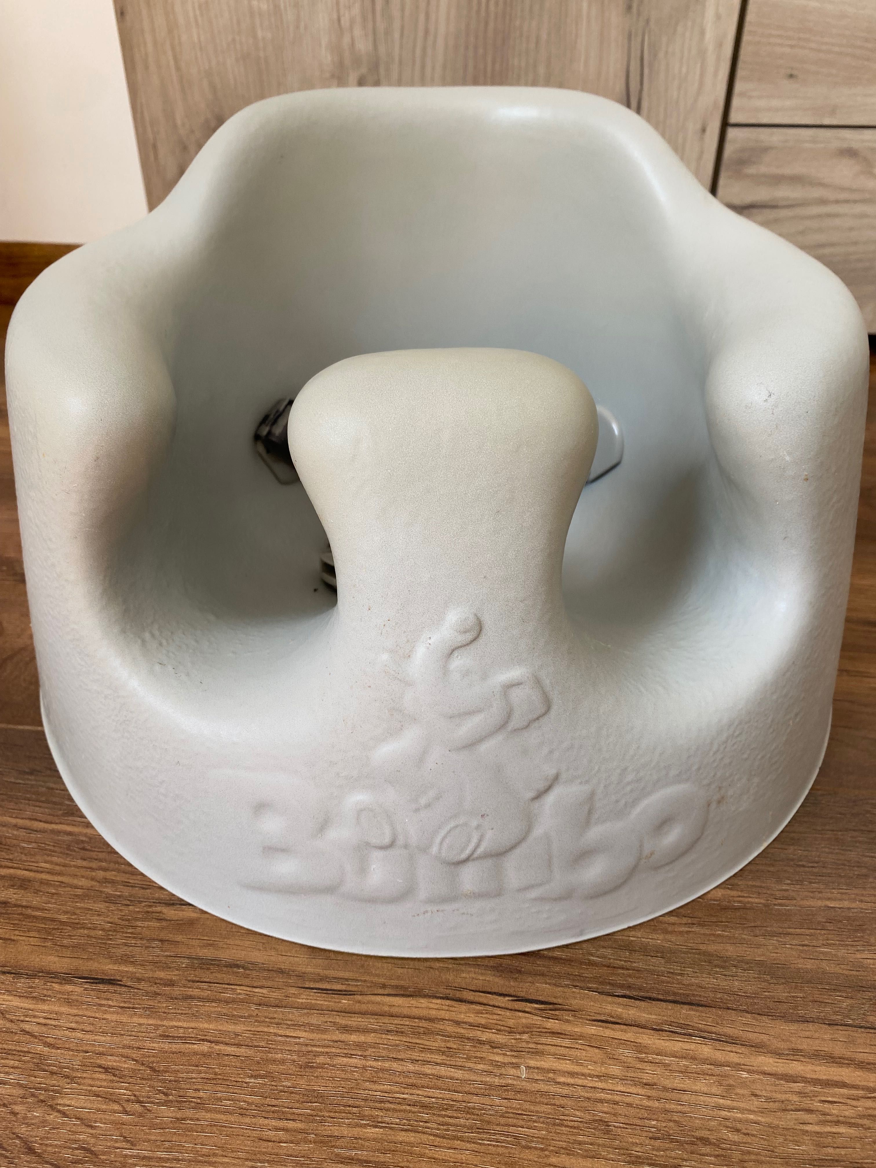 BUMBO бебешко столче за под от пяна
