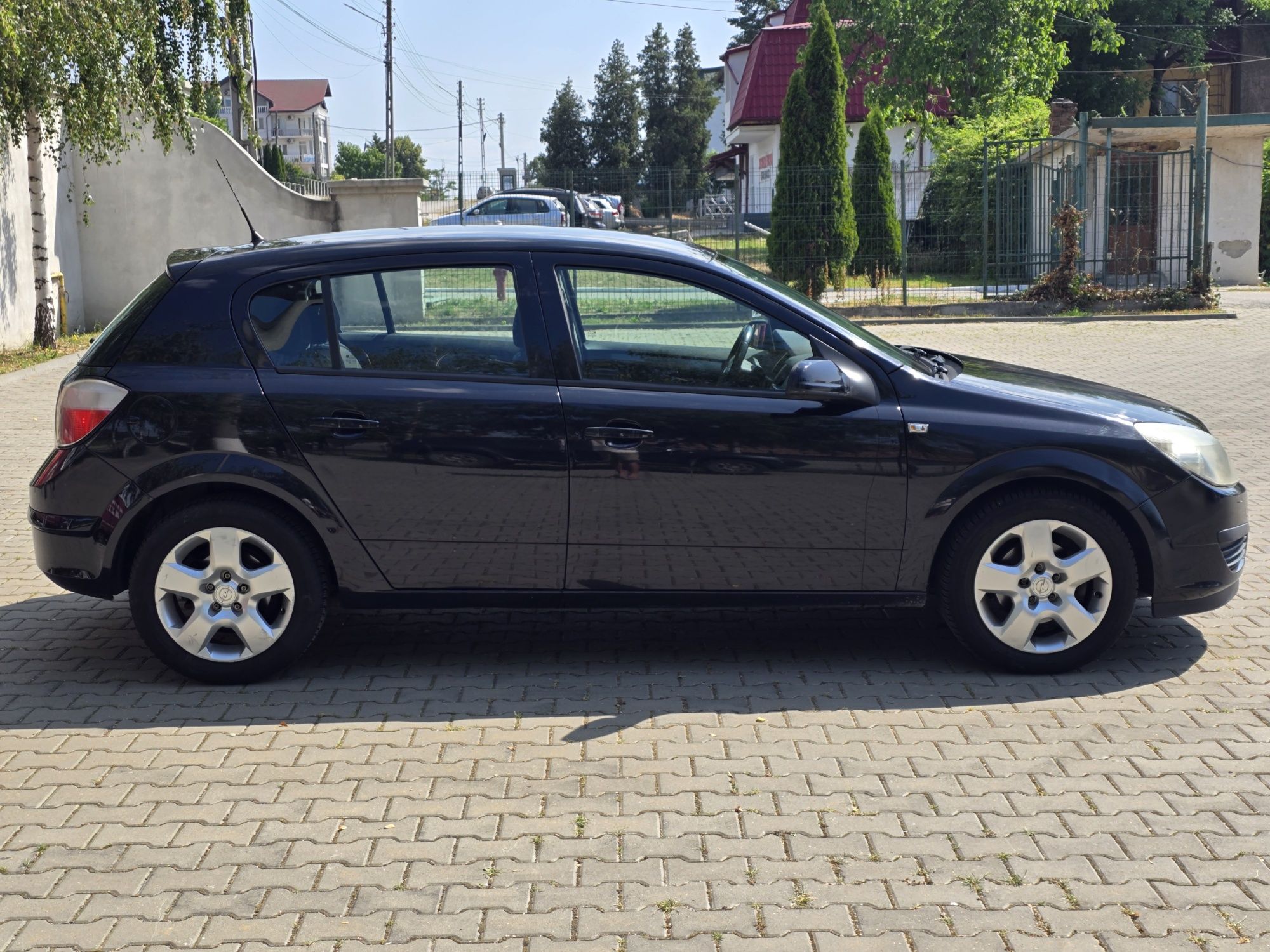 Opel Astra 1.7 CDTI - 2007 - 255000 Km - Stare foarte buna
