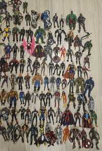 120 de figurine Marvel