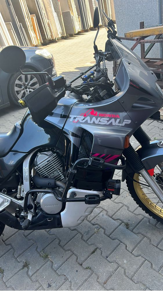 Honda Transalp 600