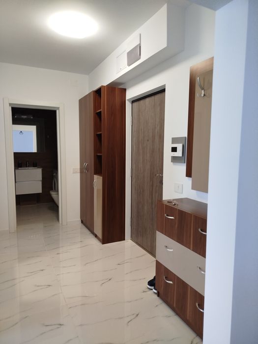 Apartament de inchiriat 2 camere +loc parcare -Prima Universității