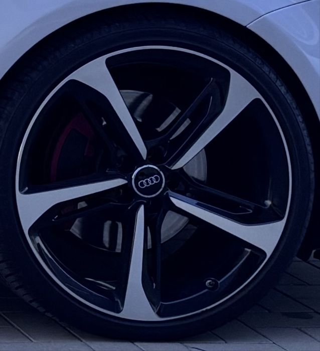 Оригинални джанти от RS и  ротор 21* с добри летни гуми!