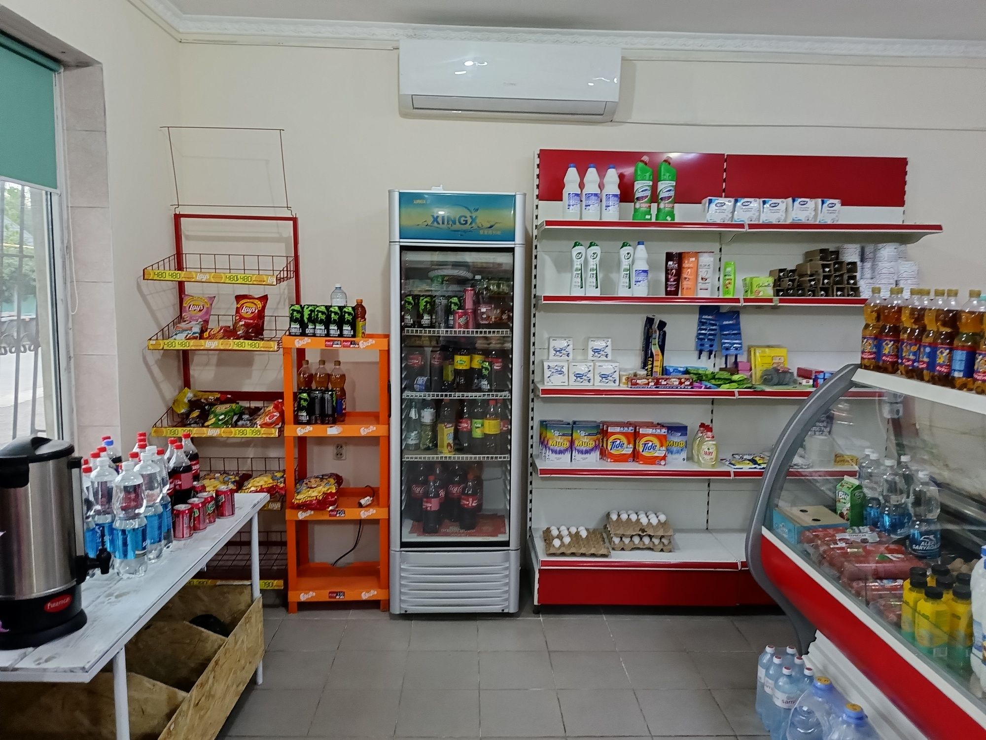 Продается оборудование для магазина