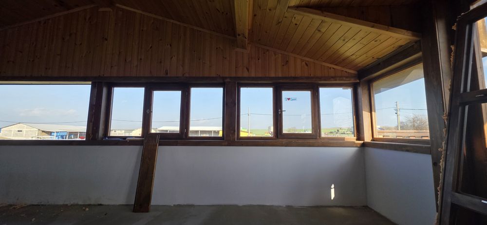 Дървена дограма на части