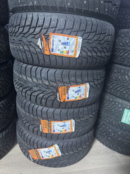 Шины новые шипы 235/40 R19 зима покрвшки резина колеса донгелек