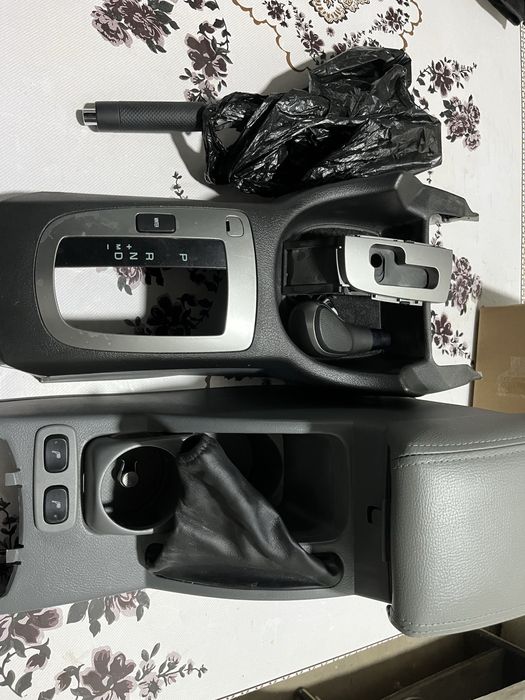 Центральная консоль и бар Gentra 2023