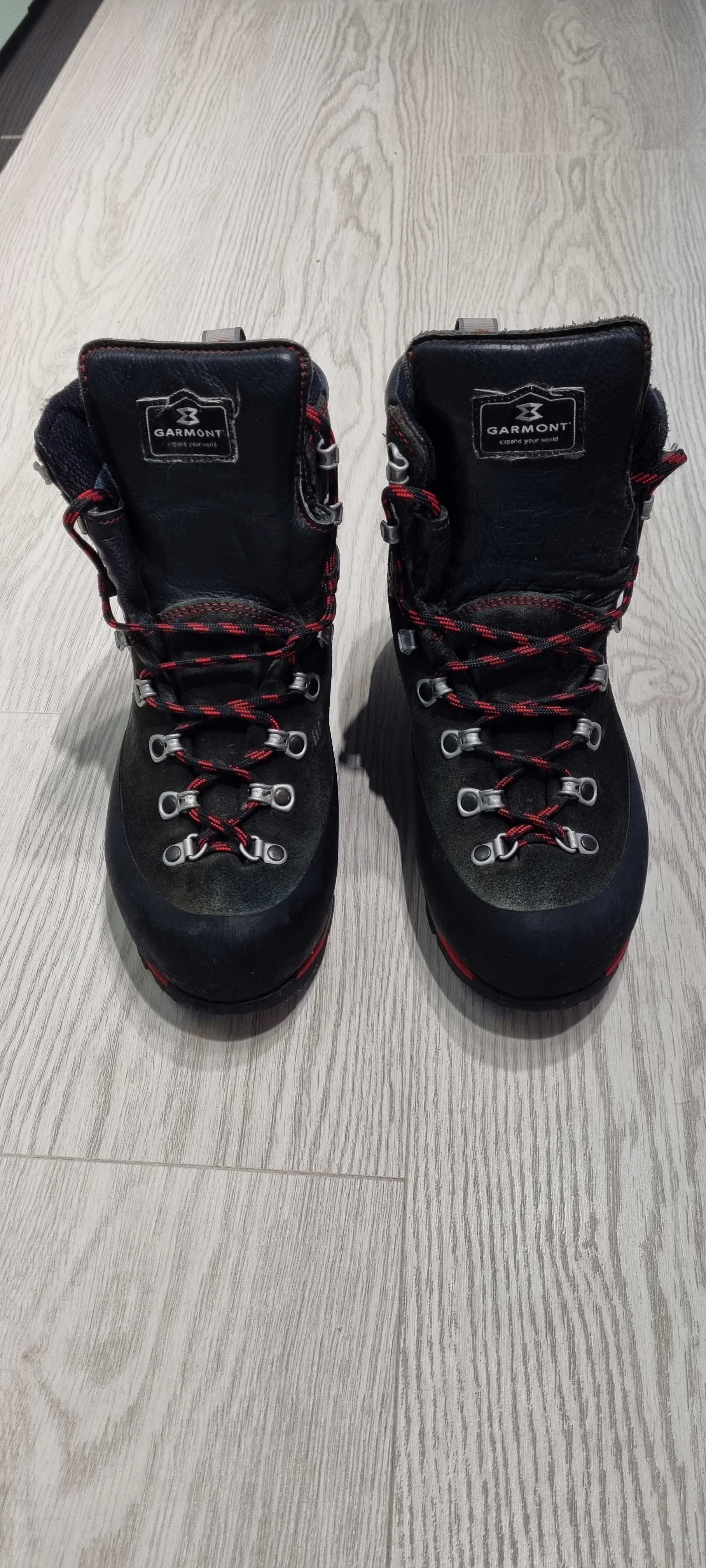Bocanci drumetii unisex Garmont Pinnacle GTX X-Lite