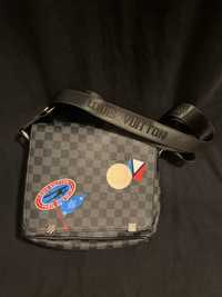 Мъжка messenger чанта Louis Vuitton