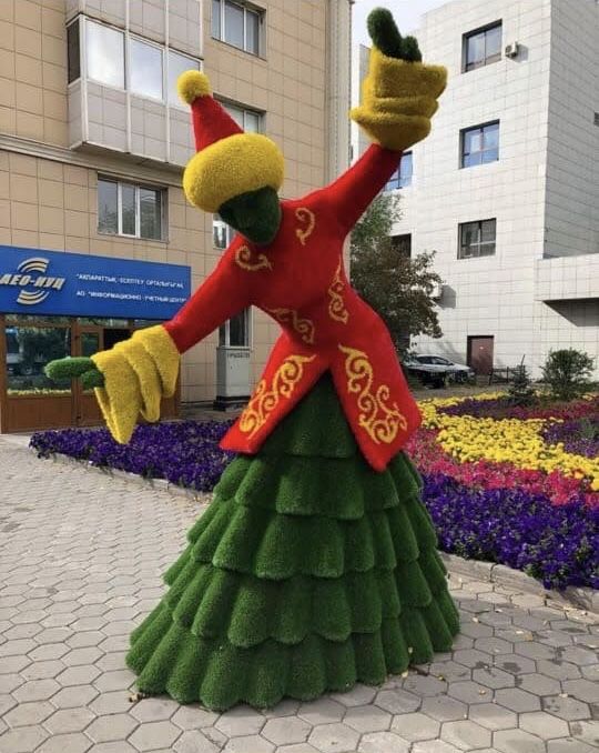 Топиярий из газона  на заказ