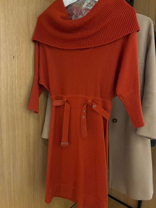 Блуза, рокля Karen Milen