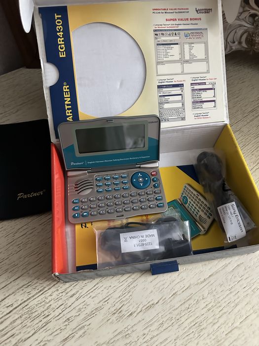 словарь-переводчик Ectaco Partner