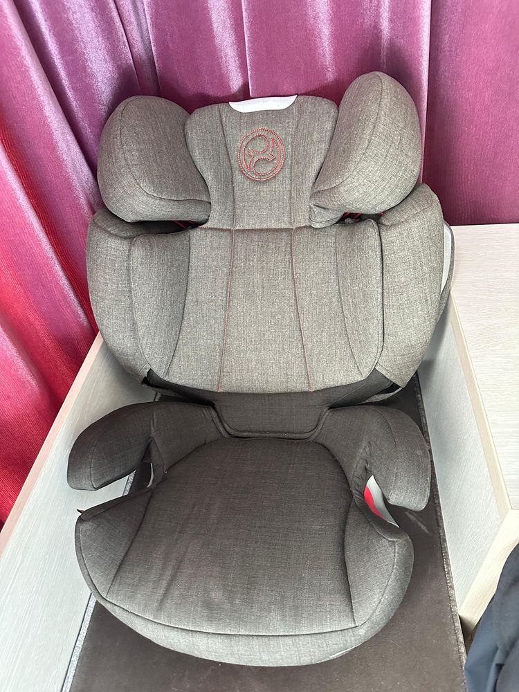 Автокресло cybex q-fix solutoin