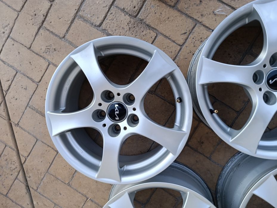 Джанти ALUTEC 5х114.3 16 цола, Хюндай,Кия,Хонда,Тойота,Мазда
