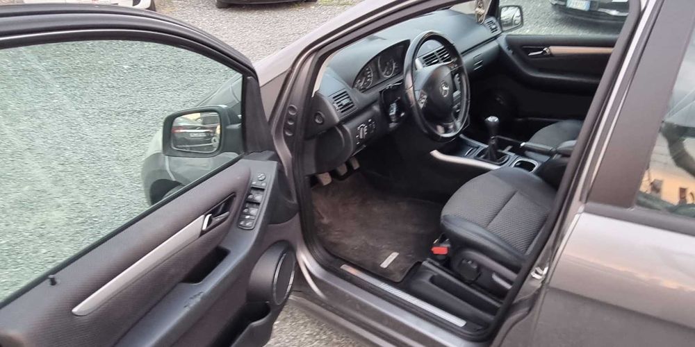 Mercedes-Benz A180 2.0 CDi 109 Cp 2010 Euro 5 Rate sau Cash