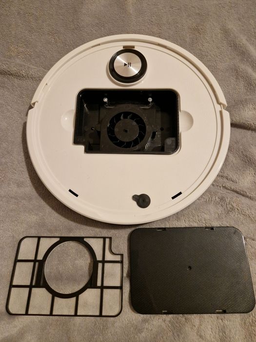 Aspirator automat NOU! 2 în 1, aspiră și spală