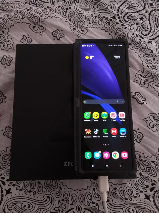 Сегодня!! Samsung Z FOLD 2 12/256 Snapdragon 865+