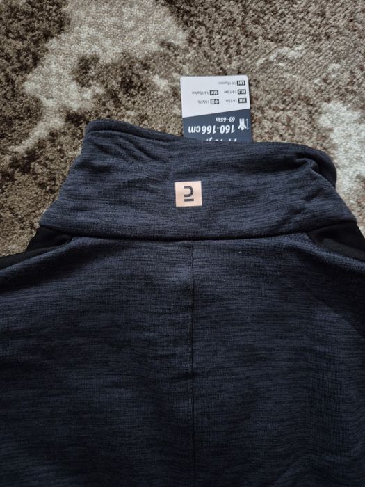 Дамски спортен екип Decathlon