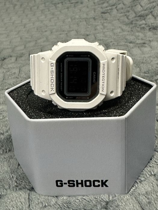 Ceas G-Shock GMD-S5600-7 Alb
